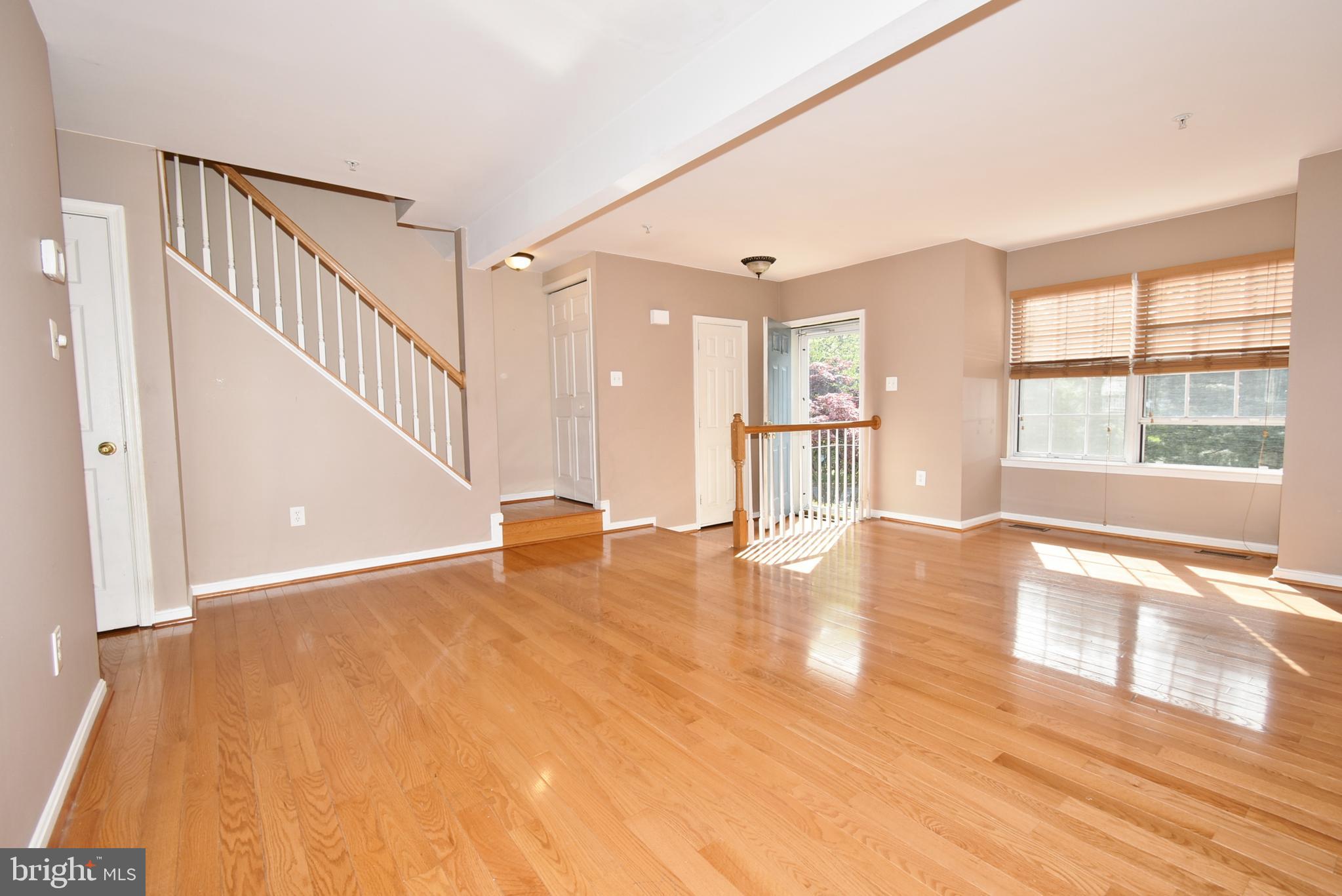 HUNTERS CROSS - Residential Lease