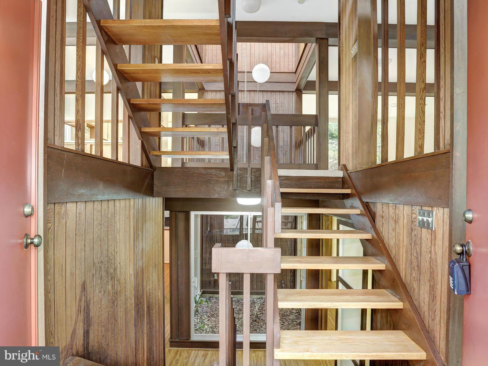 WOODSIDE PARK - Residential