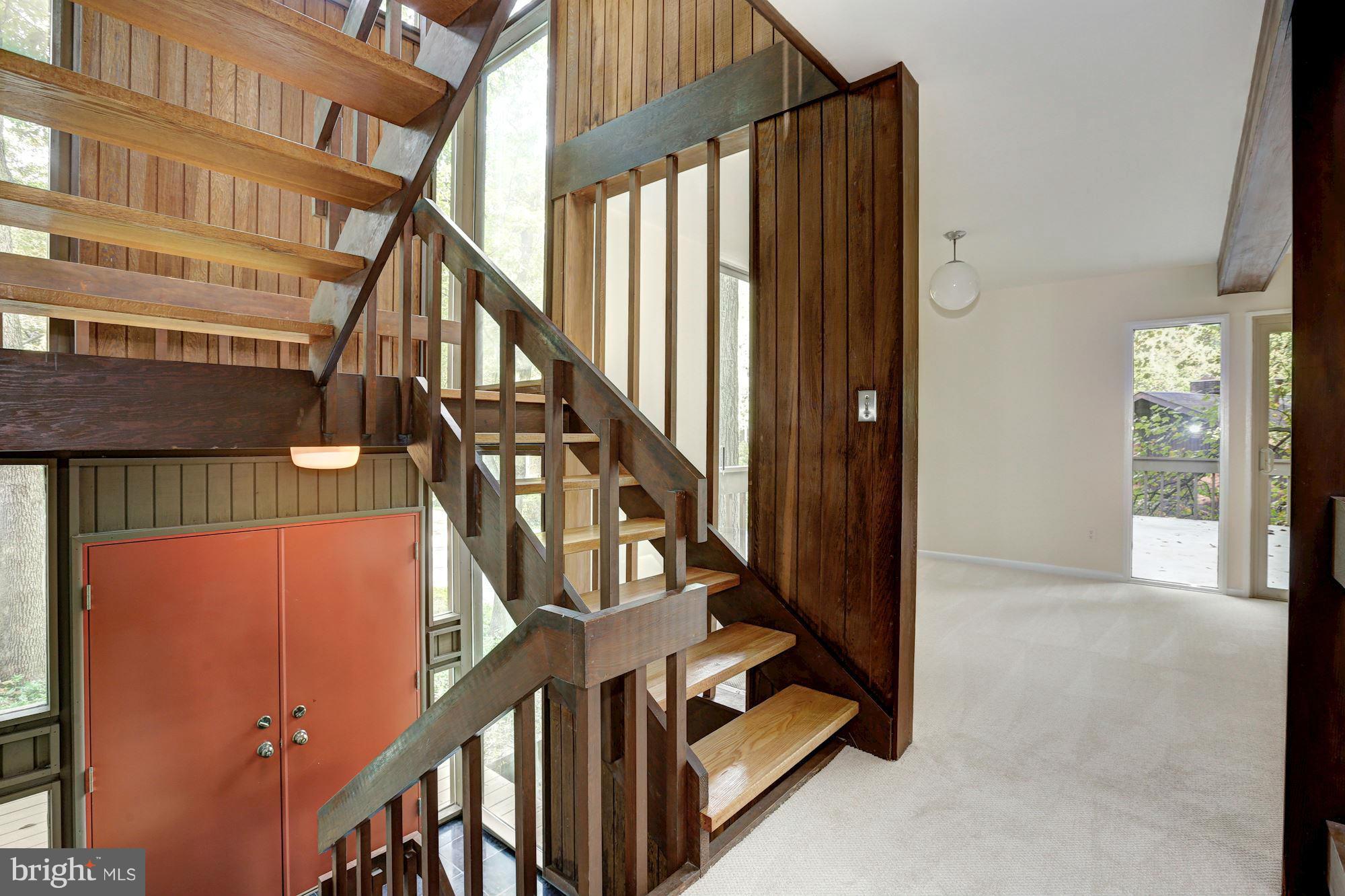 WOODSIDE PARK - Residential