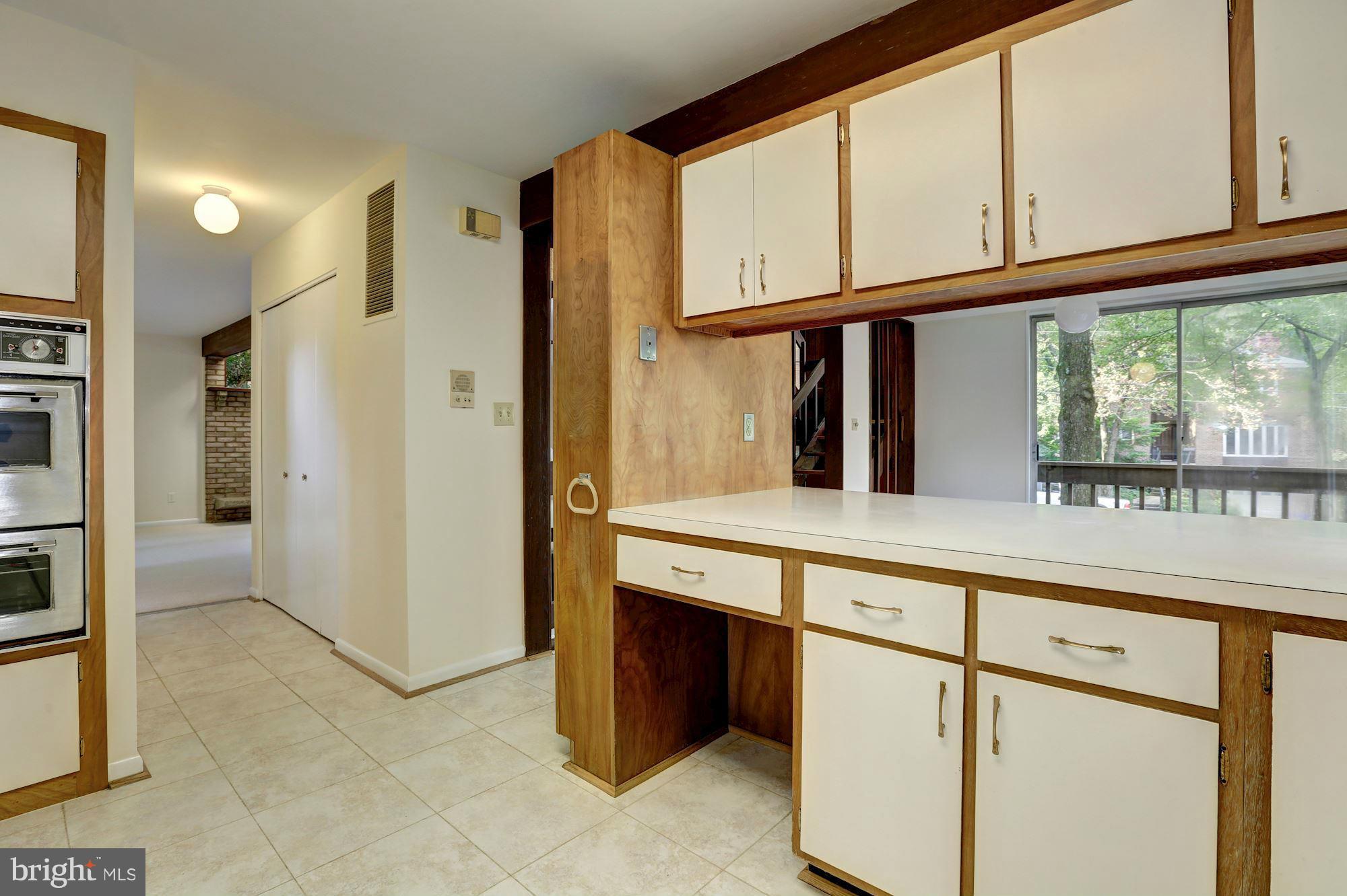 WOODSIDE PARK - Residential