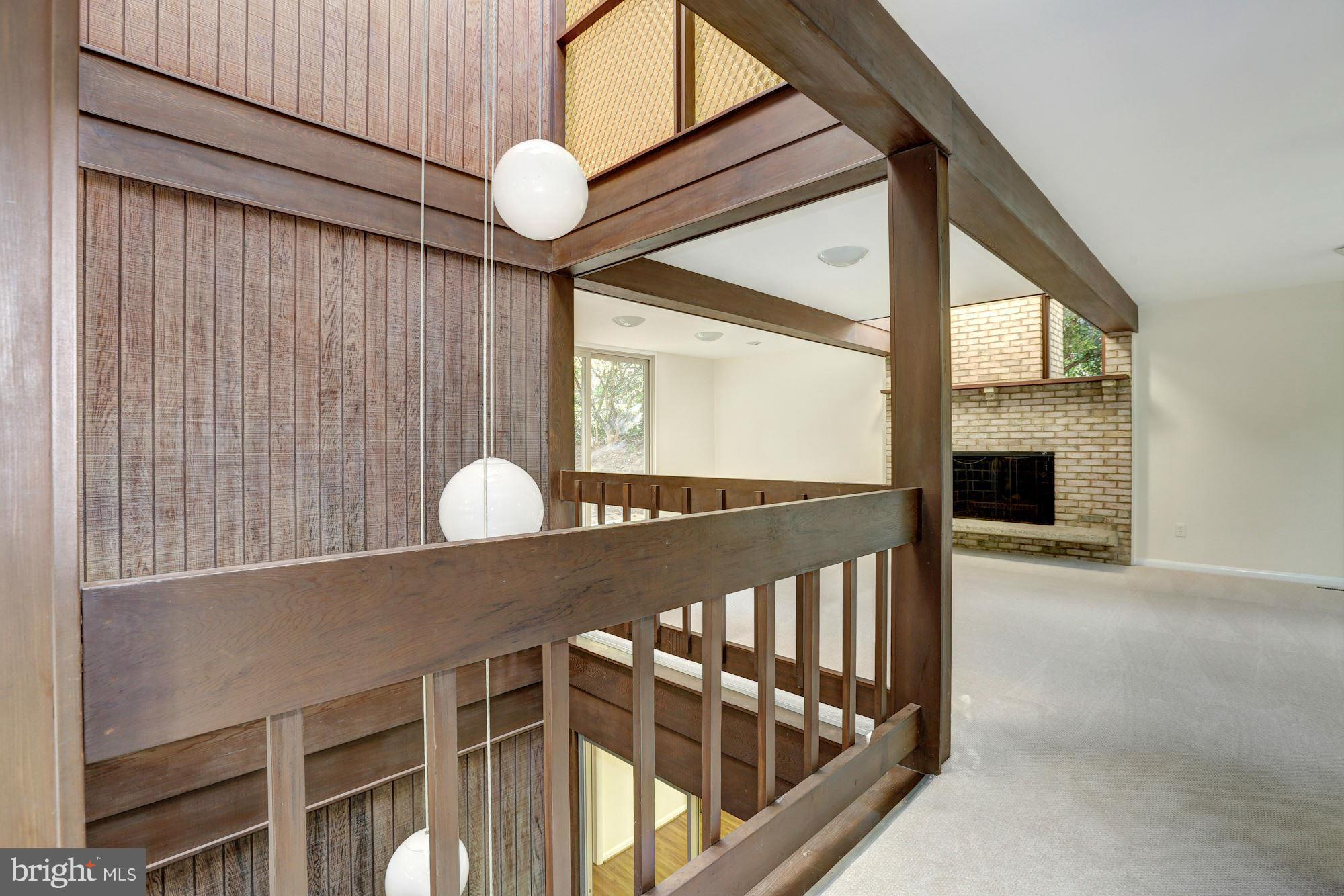 WOODSIDE PARK - Residential