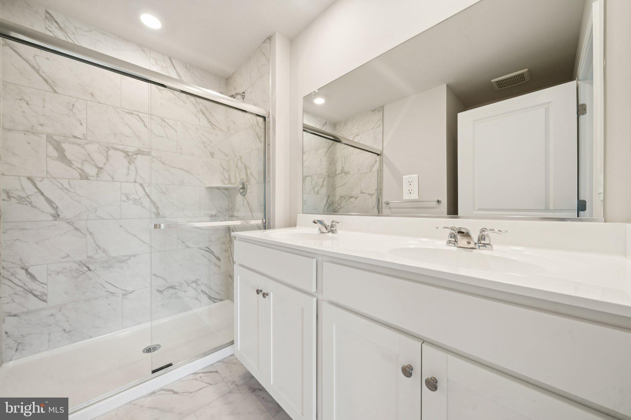 LADYSMITH VILLAGE - Residential