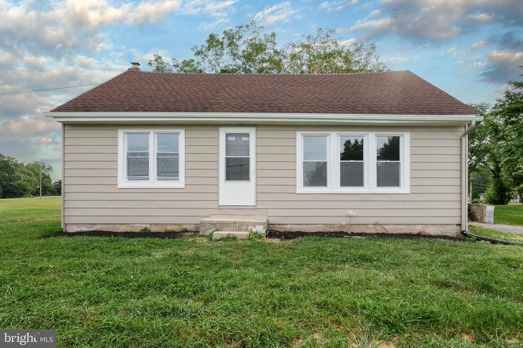 455 PETERSBURG ROAD