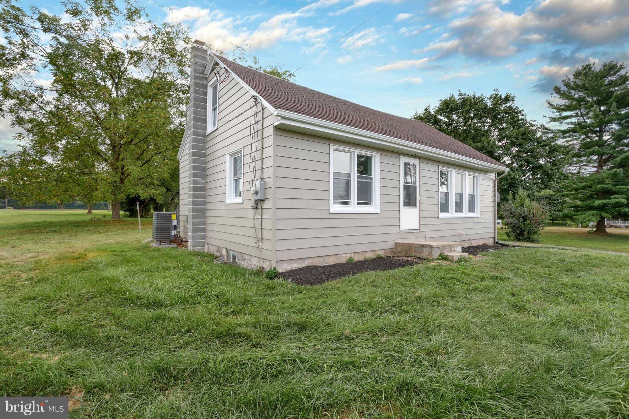 455 PETERSBURG ROAD