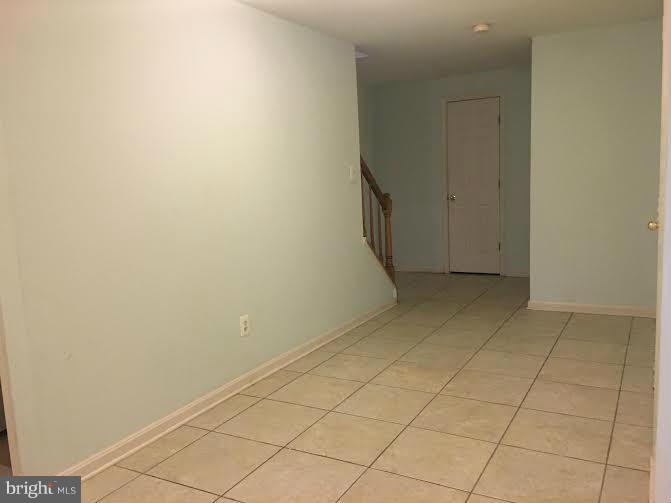 WILLIAMSTOWN - Residential