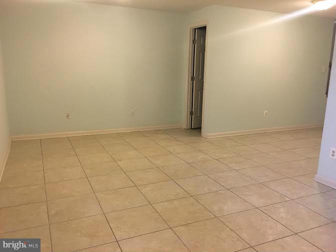 WILLIAMSTOWN - Residential