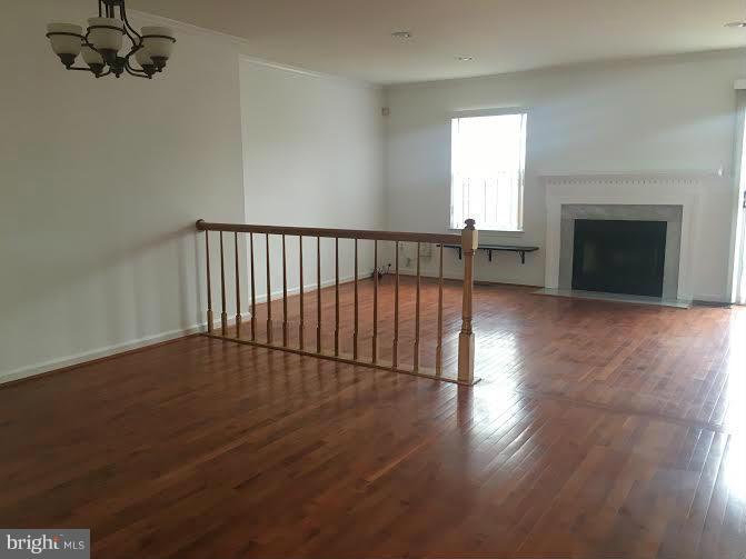 WILLIAMSTOWN - Residential