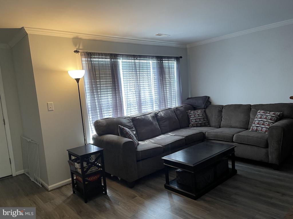 VILLAGES OF SALEM STATION - Residential