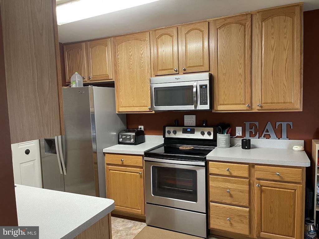 VILLAGES OF SALEM STATION - Residential