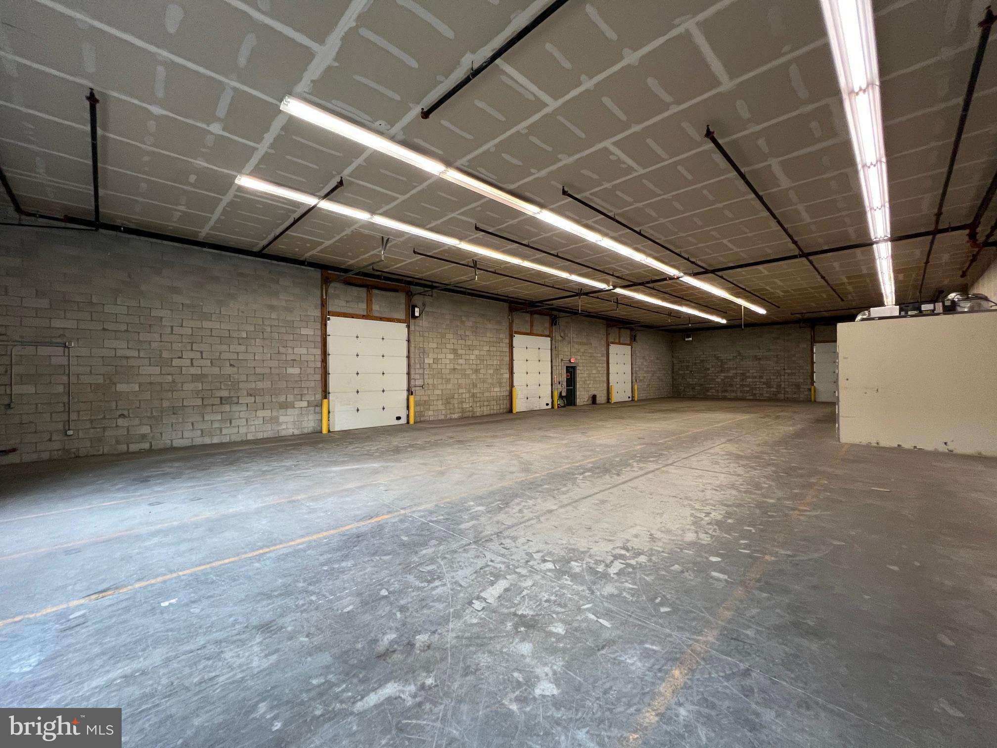 NONE AVAILABLE - Commercial Lease