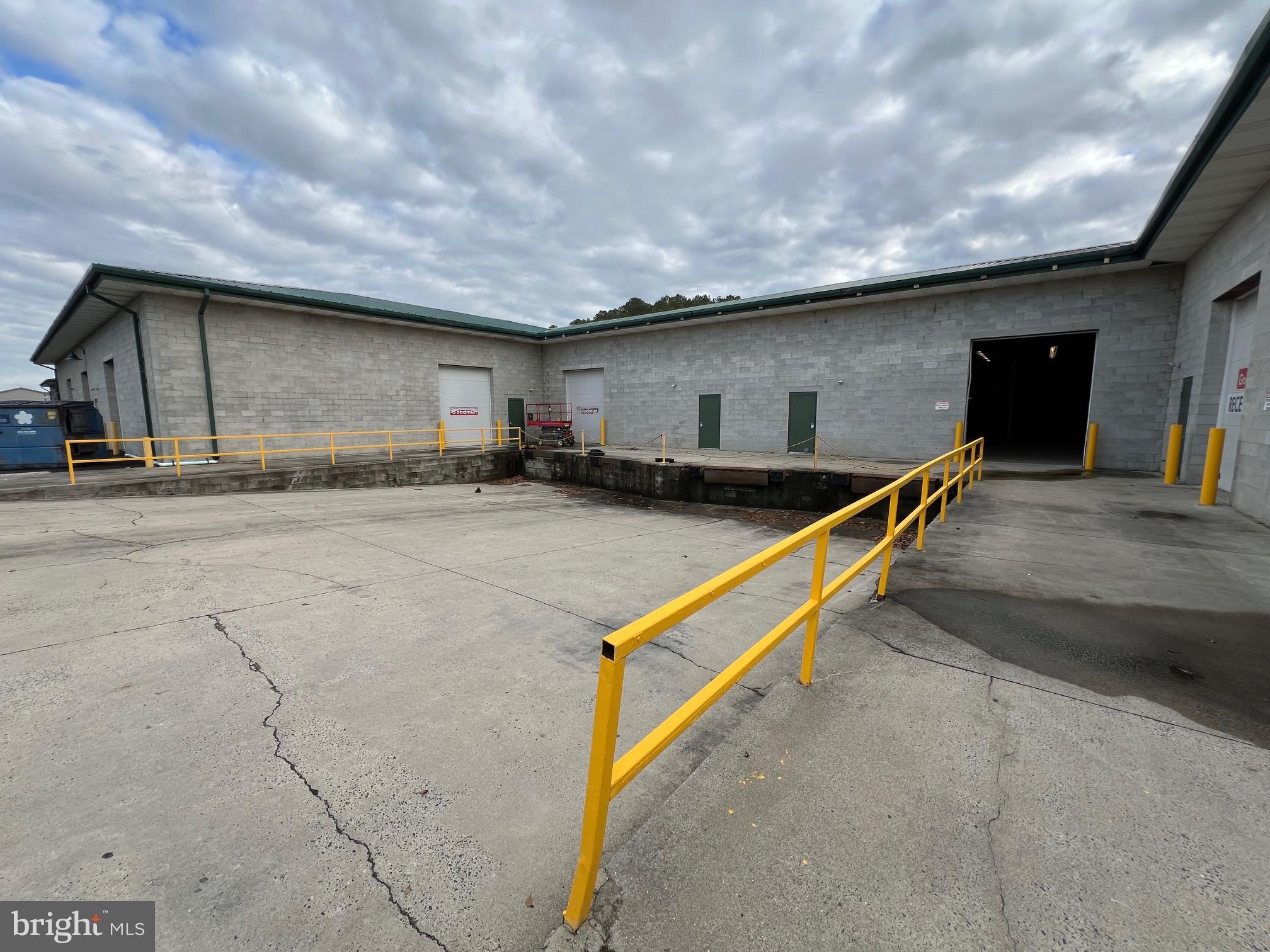 NONE AVAILABLE - Commercial Lease