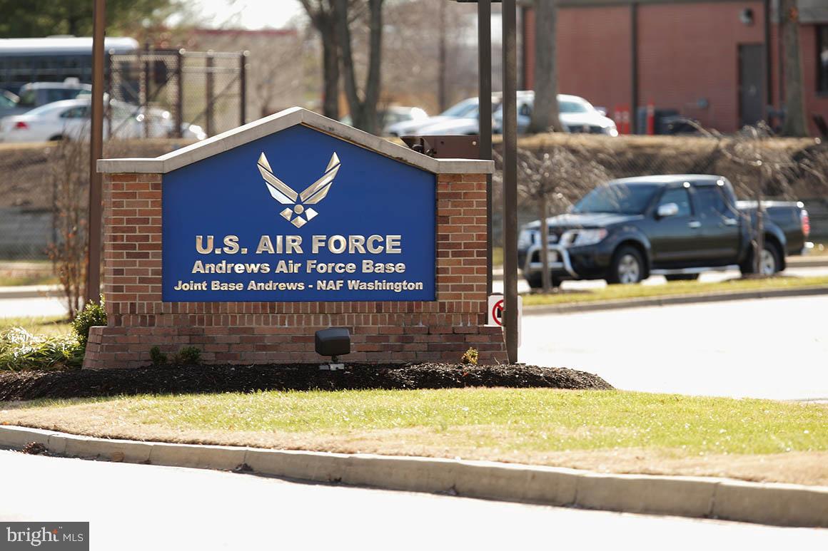 FOREST HEIGHTS - Residential