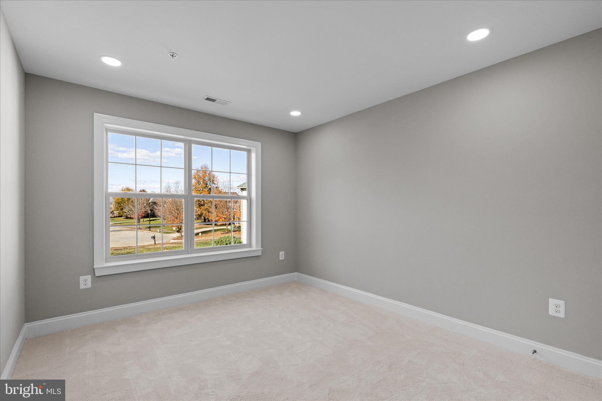 WATERFORD COVE - Residential