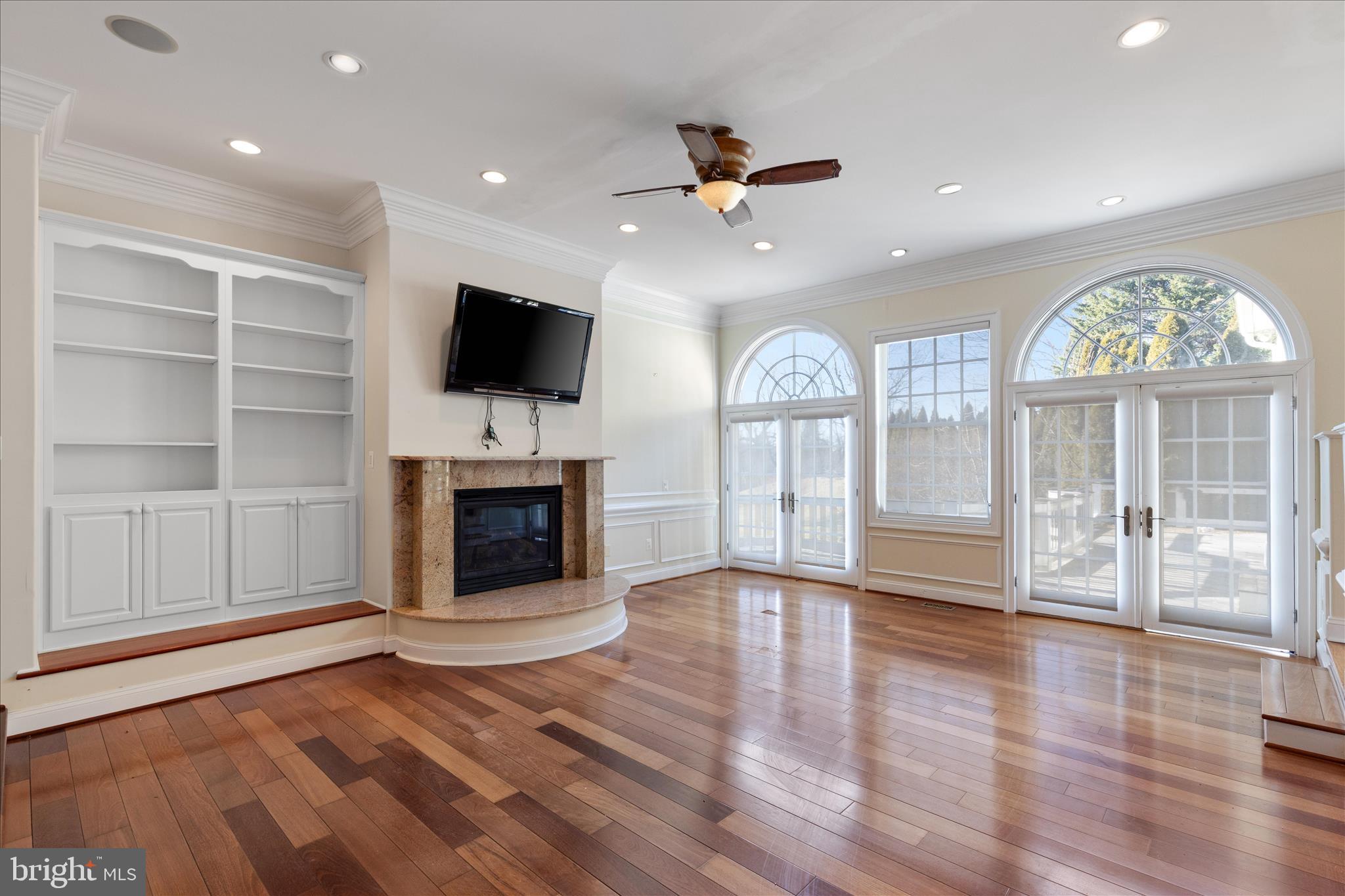 WATERFORD COVE - Residential