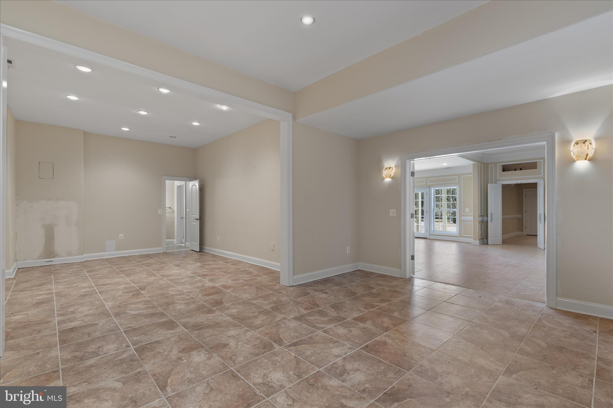 WATERFORD COVE - Residential