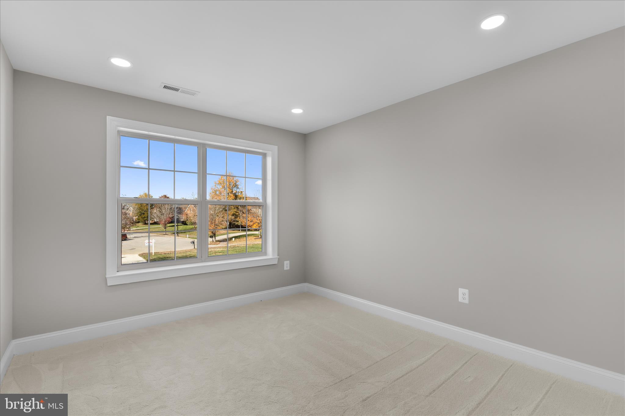 WATERFORD COVE - Residential