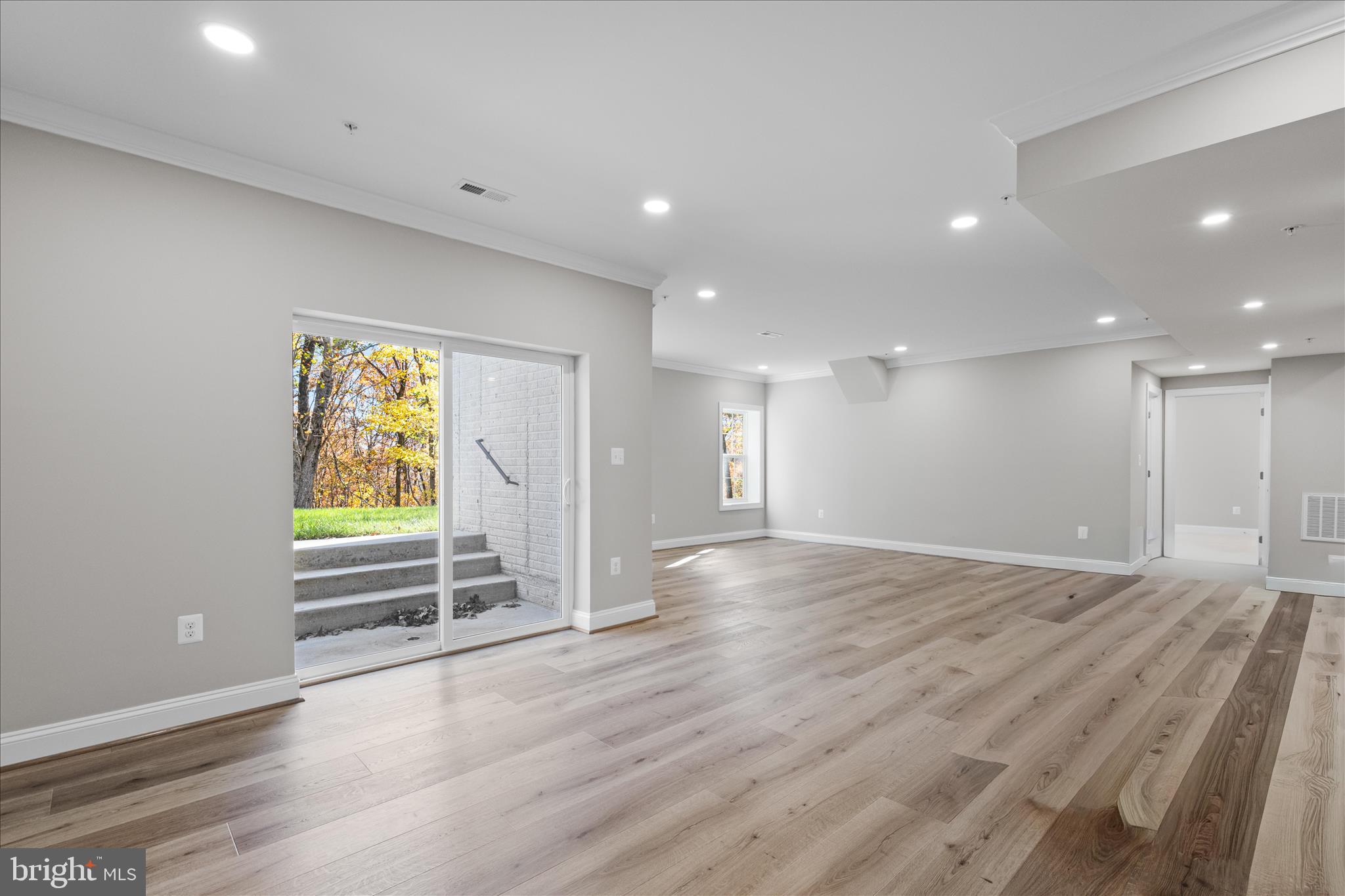 WATERFORD COVE - Residential