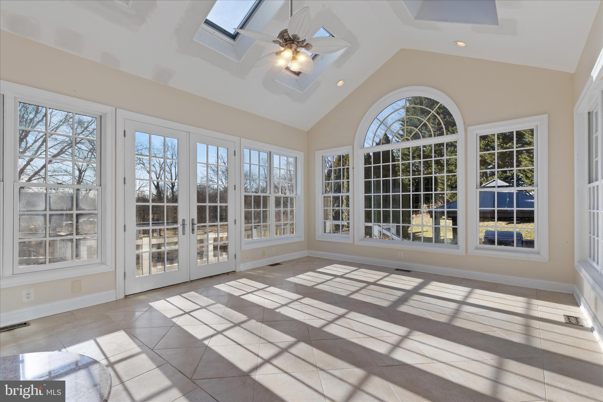 WATERFORD COVE - Residential