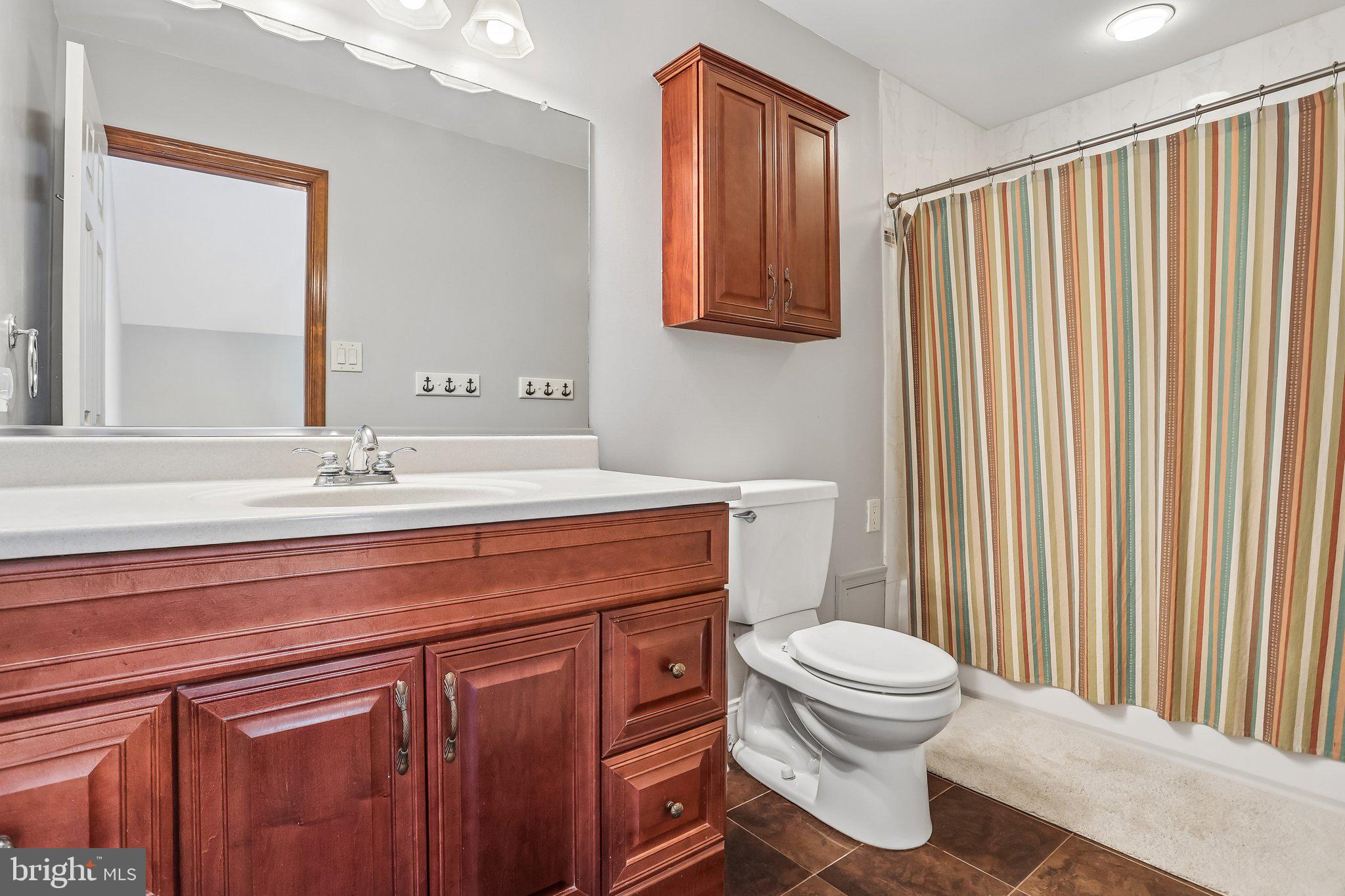 WYNNEWOOD - Residential