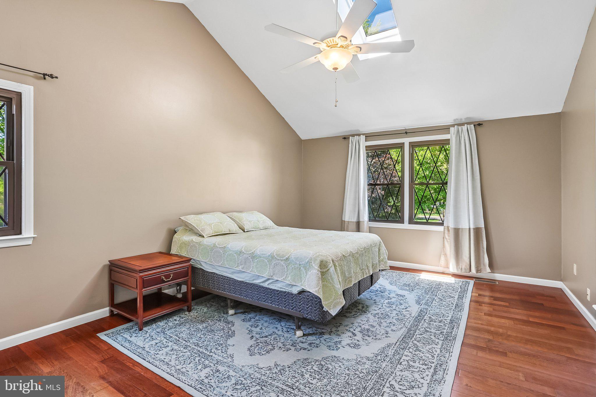 WYNNEWOOD - Residential