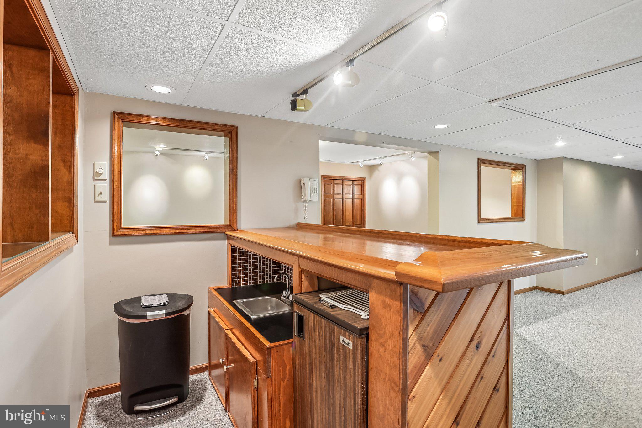 WYNNEWOOD - Residential