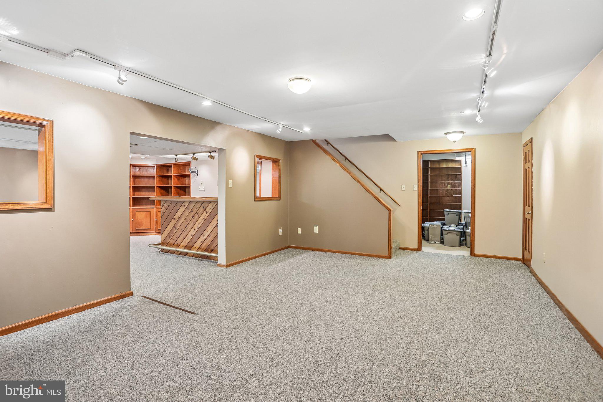 WYNNEWOOD - Residential