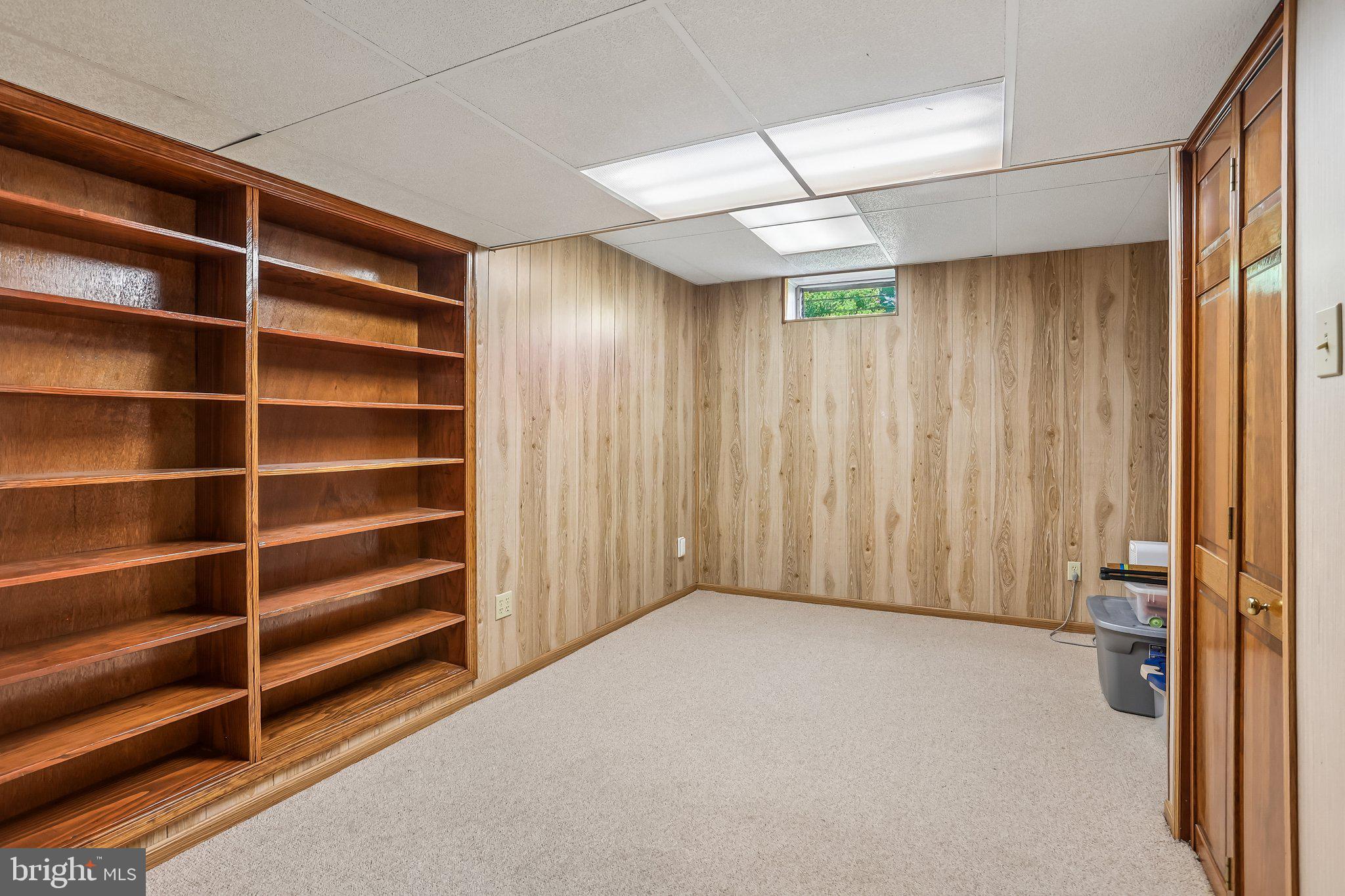 WYNNEWOOD - Residential