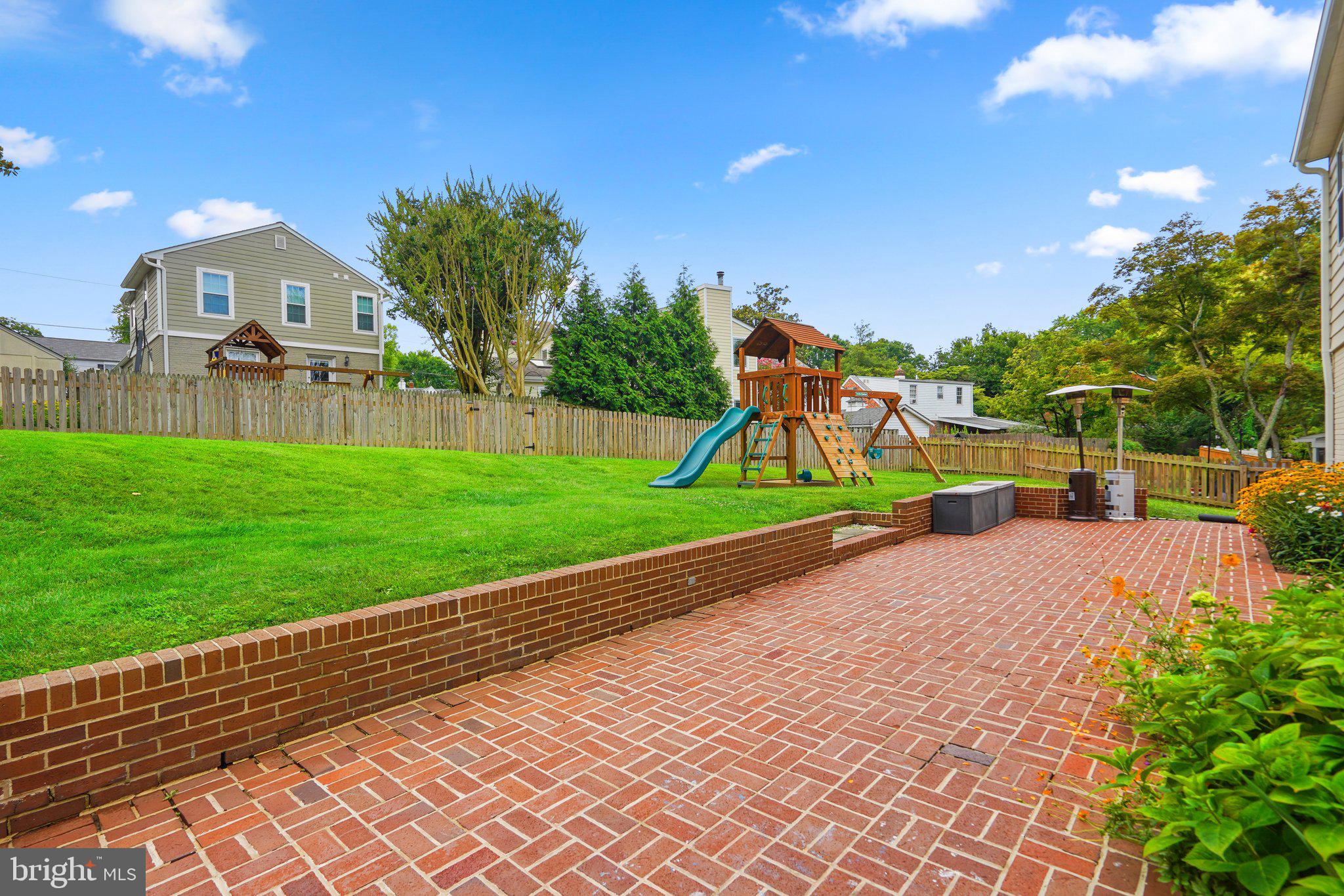 WESTGATE - Residential