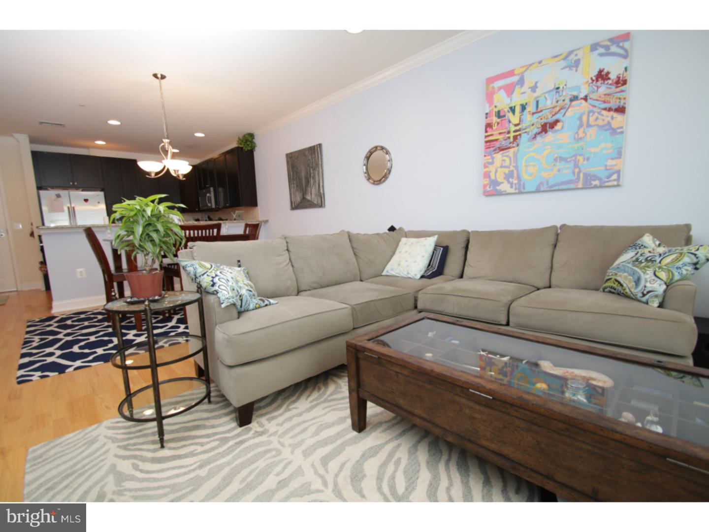 NAVAL SQUARE - Residential