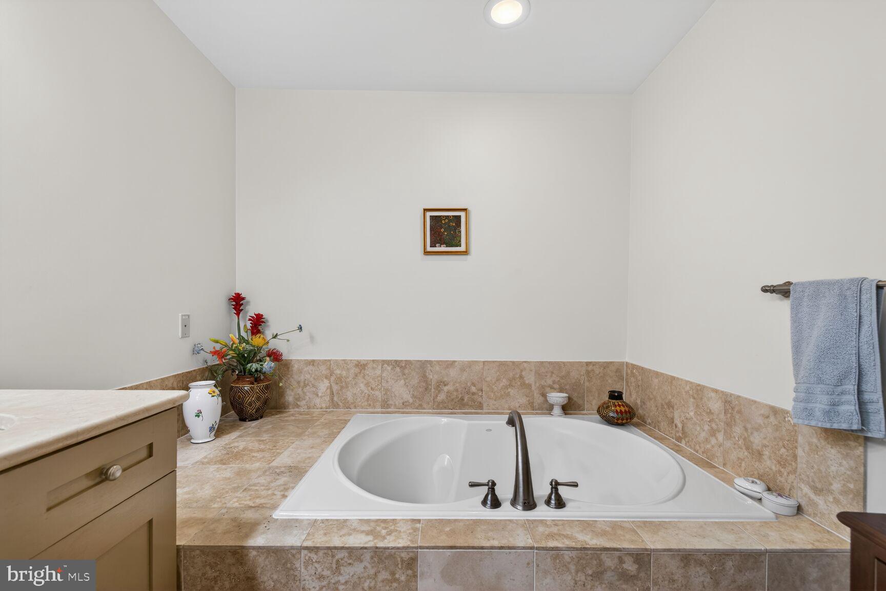 PARK POTOMAC - Residential