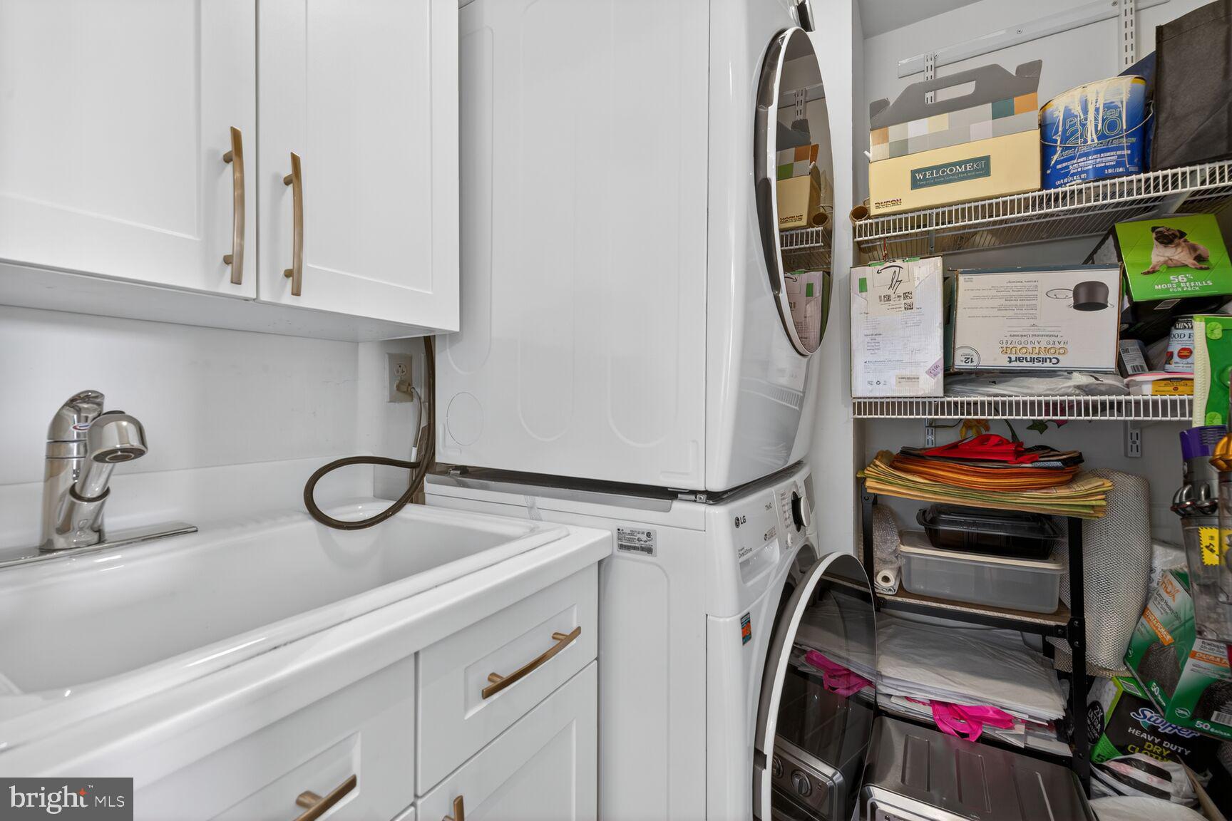 PARK POTOMAC - Residential