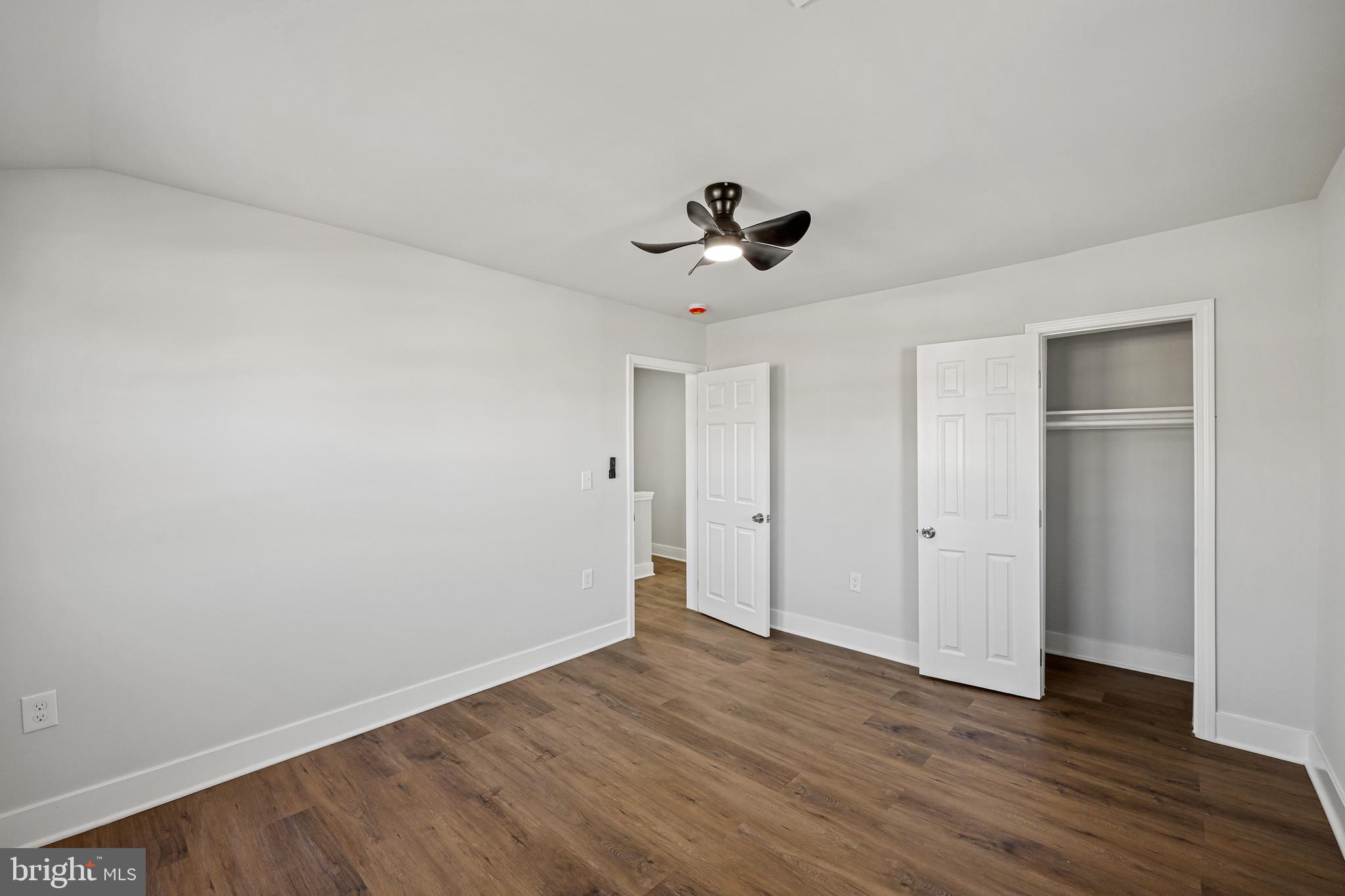 WOODMERE - Residential