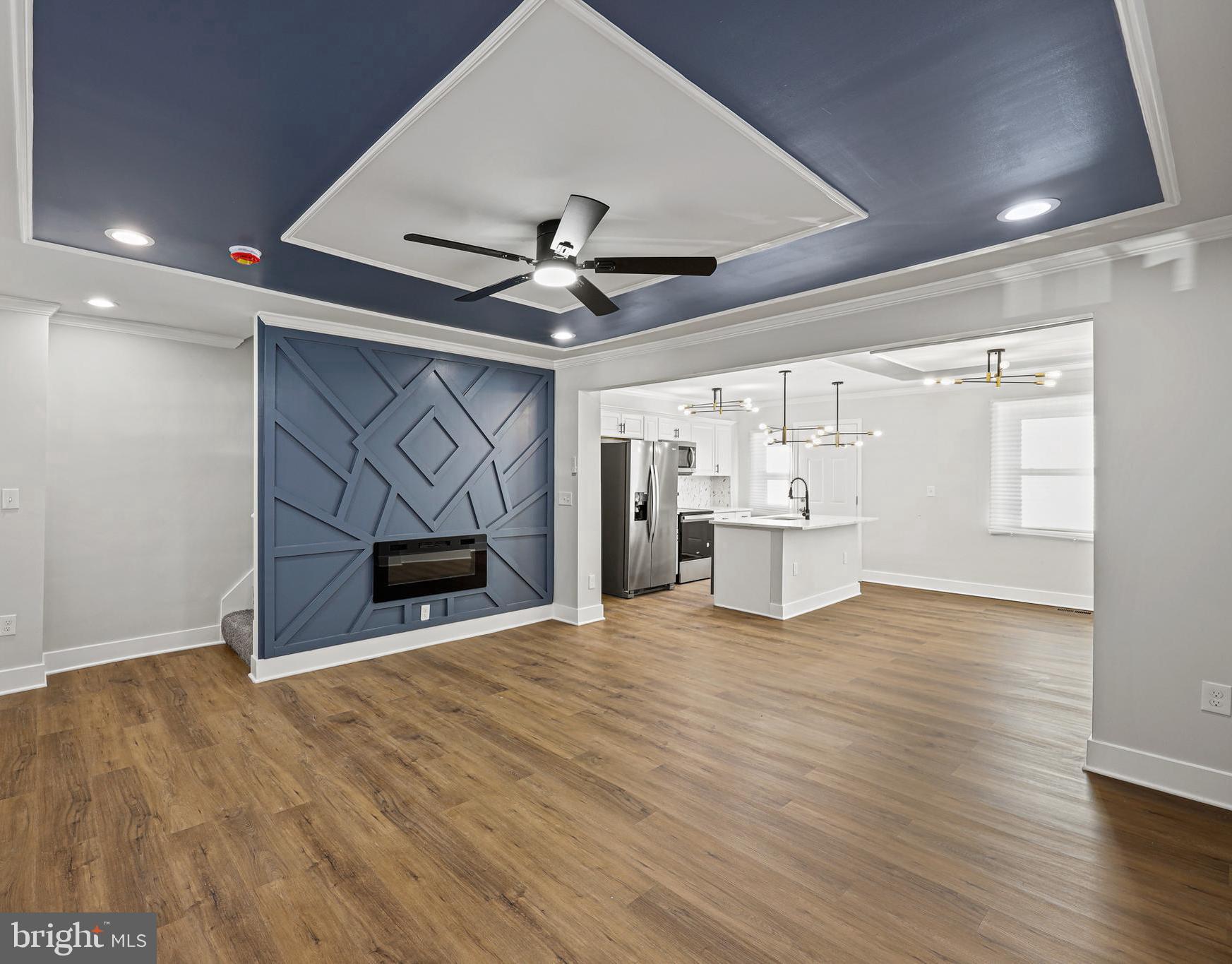 WOODMERE - Residential