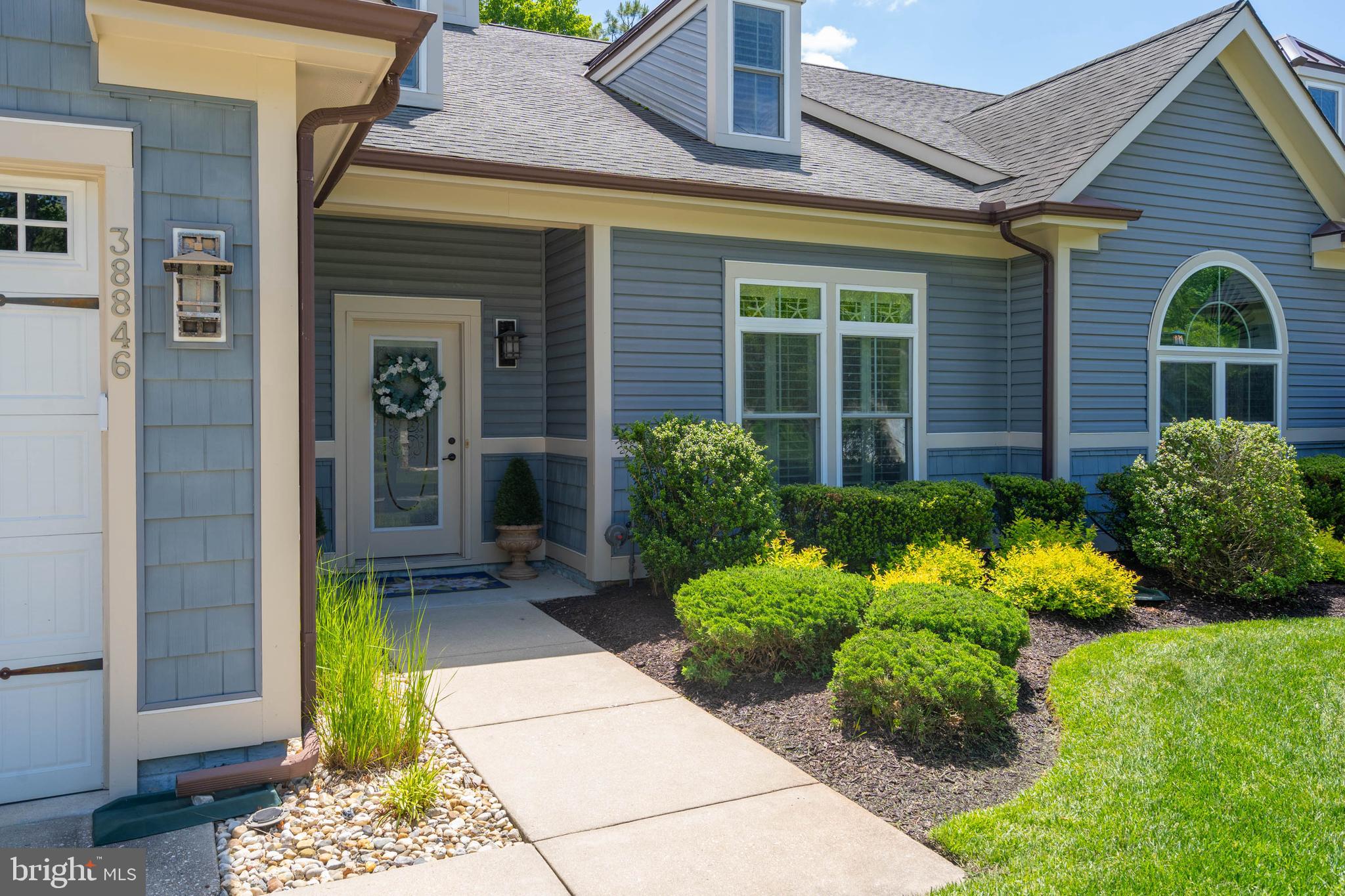 38846 CEDAR WAXWING LANE