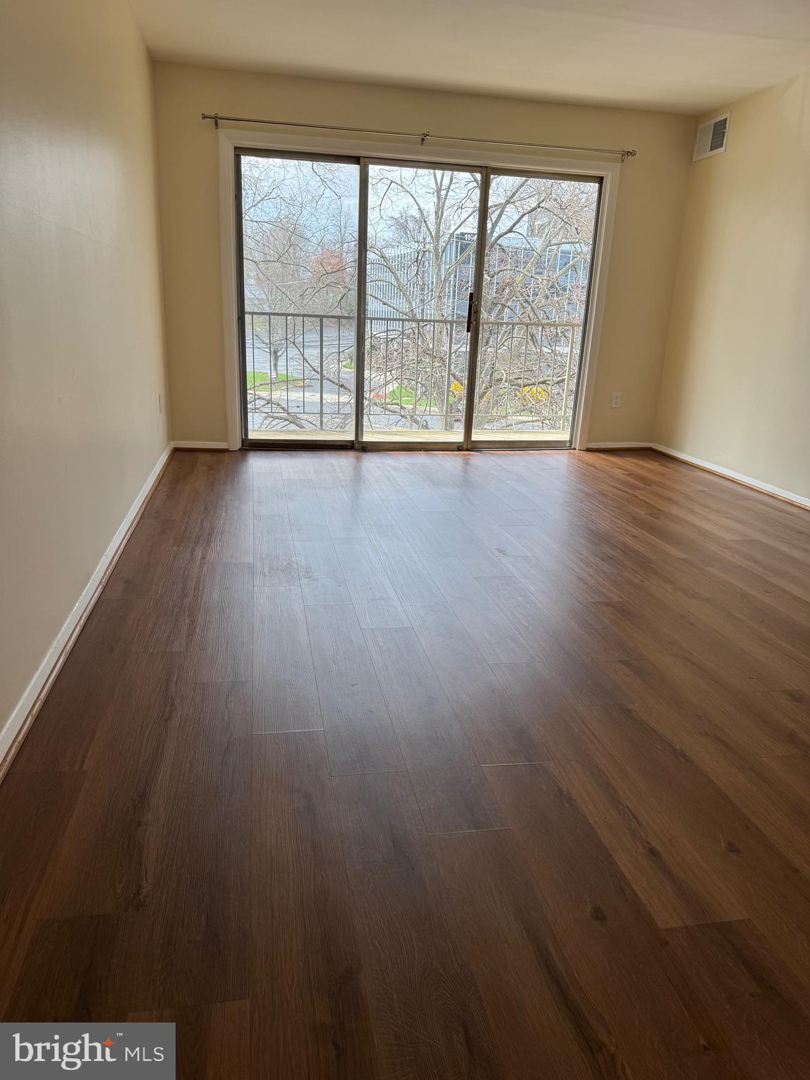 11925 PARKLAWN DRIVE 202