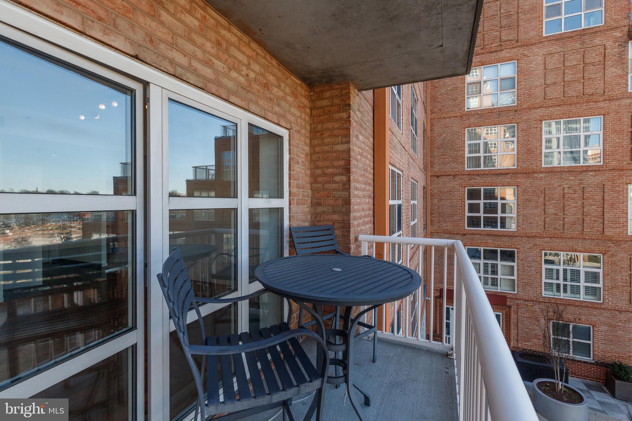 INNER HARBOR - Residential