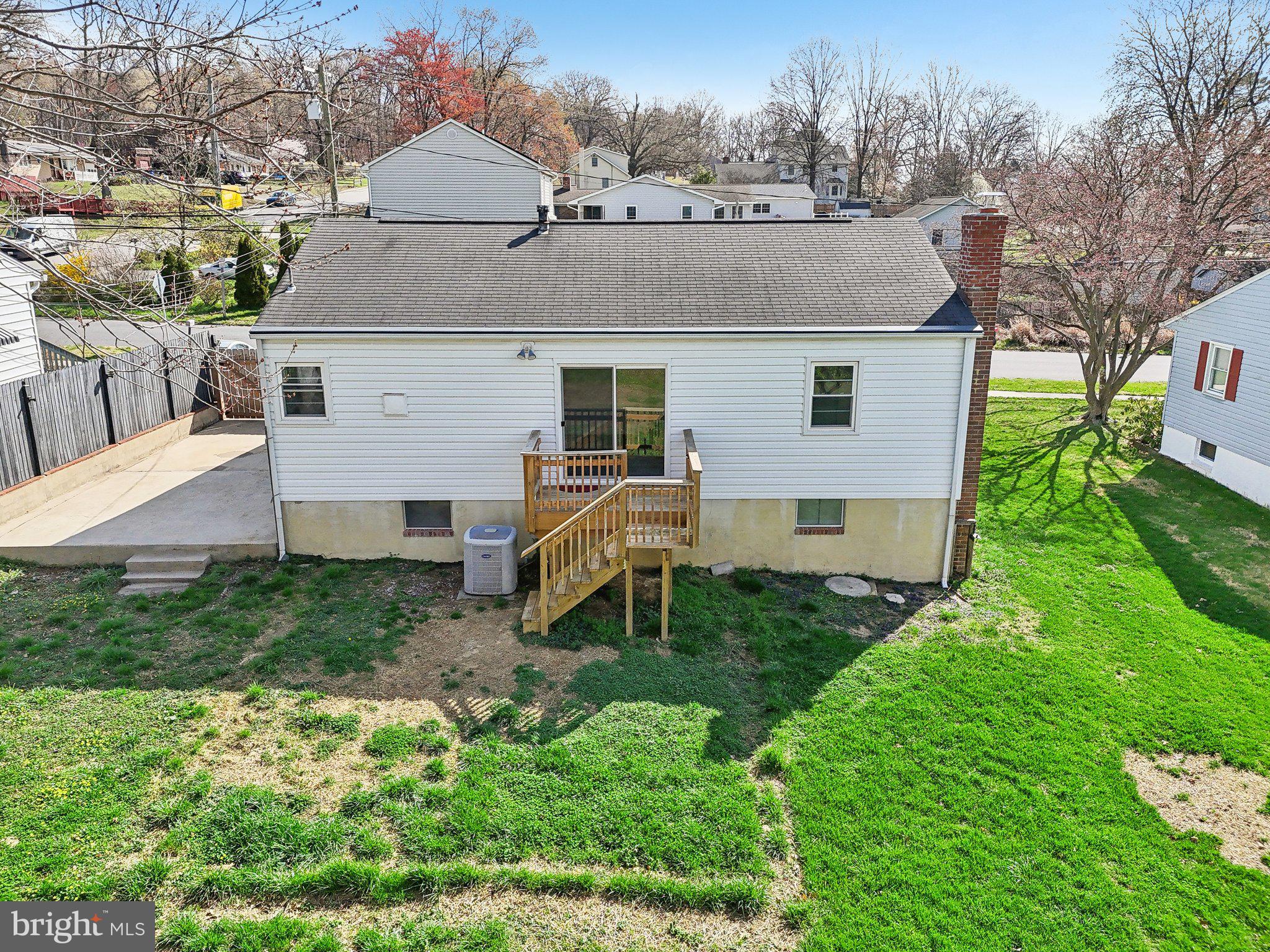 SAVAGE MEADOWS - Residential