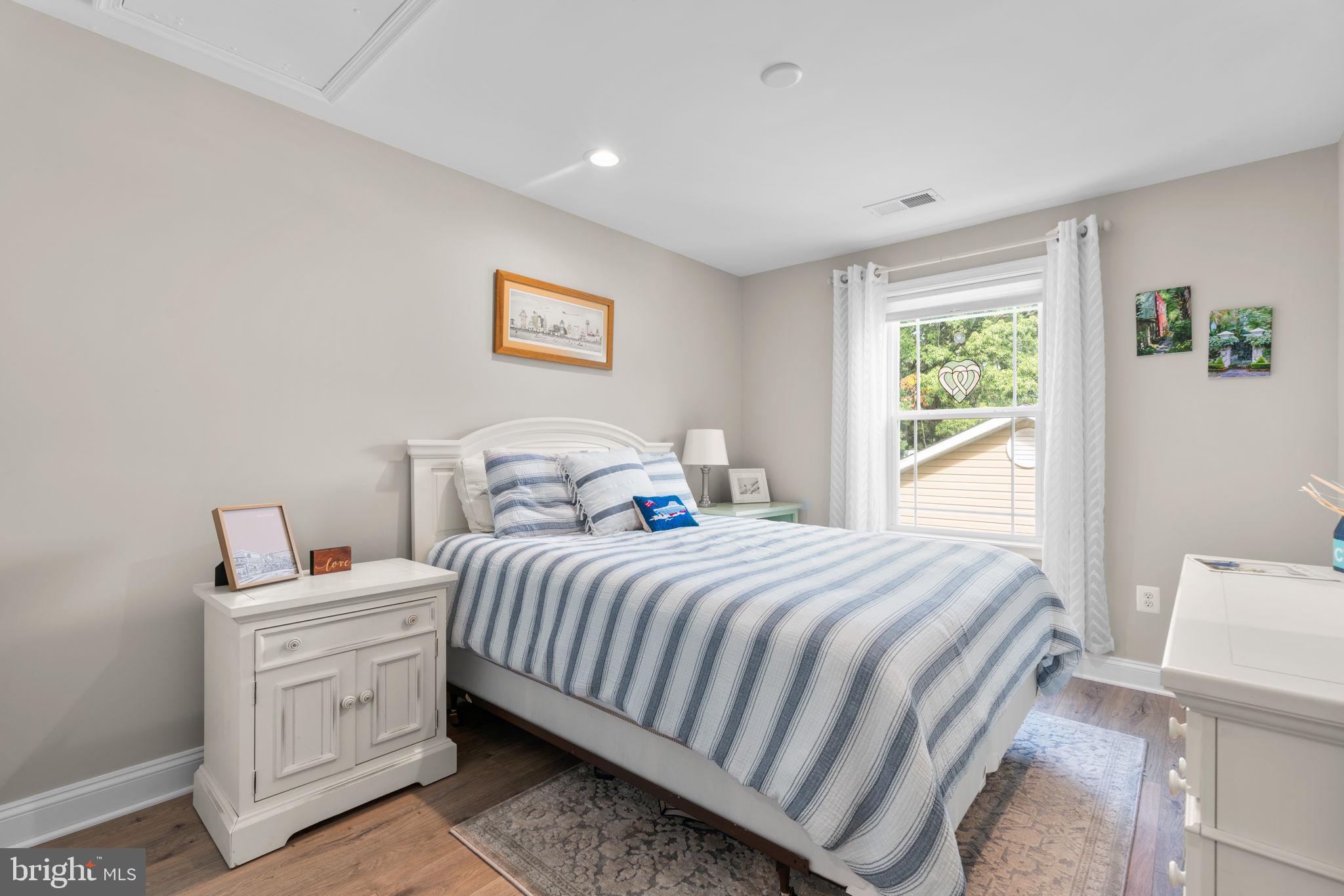 CAPE ST CLAIRE - Residential