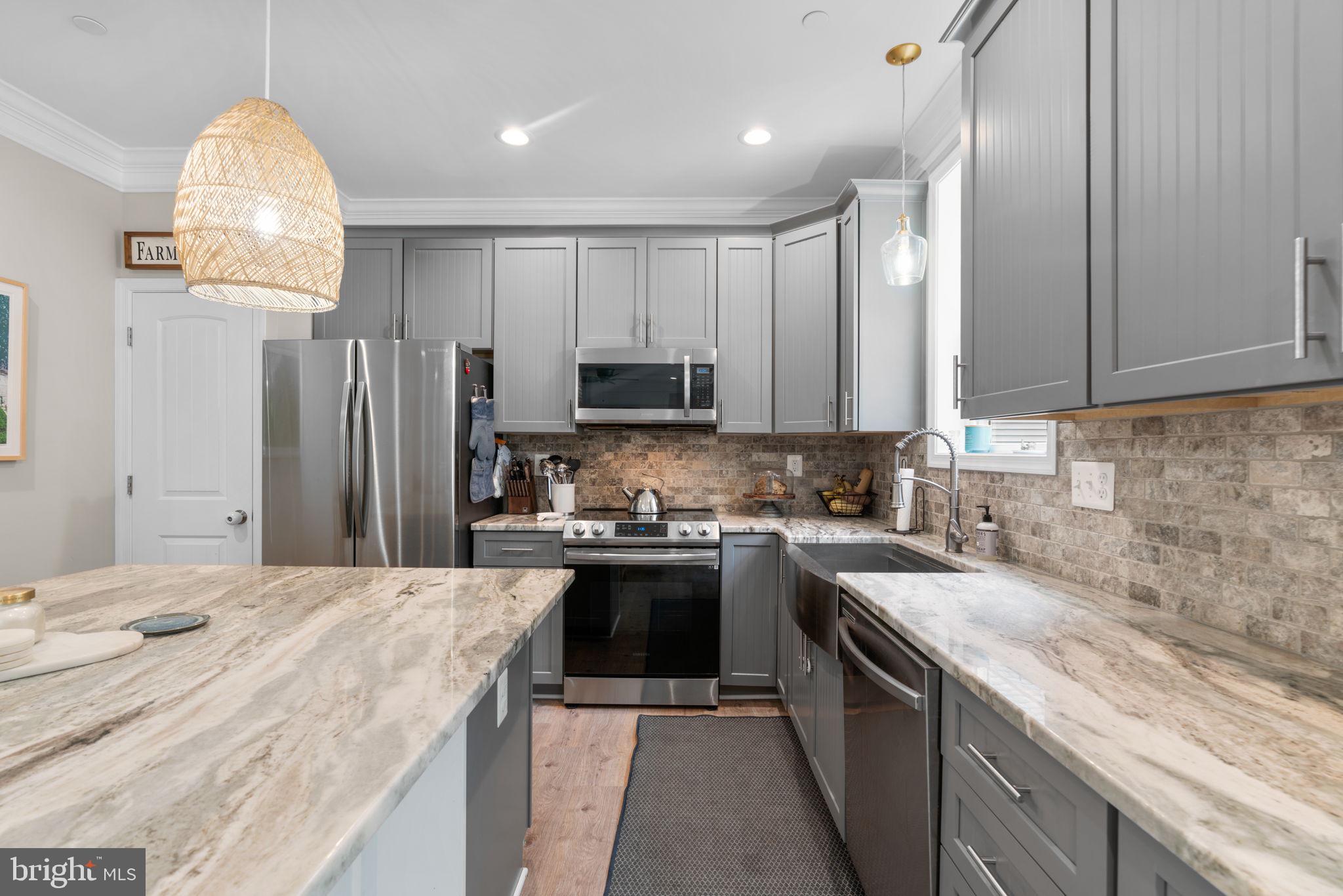 CAPE ST CLAIRE - Residential