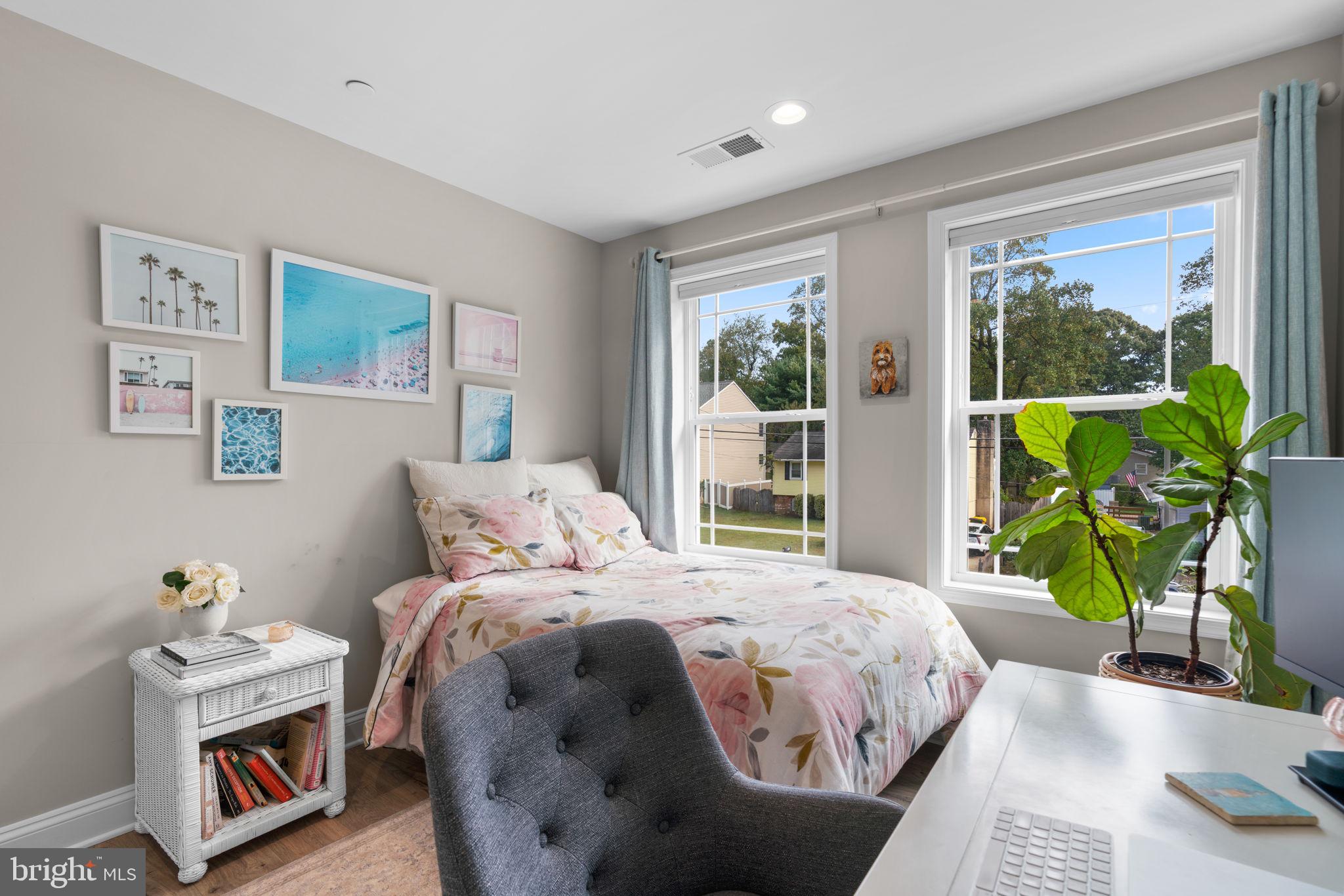 CAPE ST CLAIRE - Residential