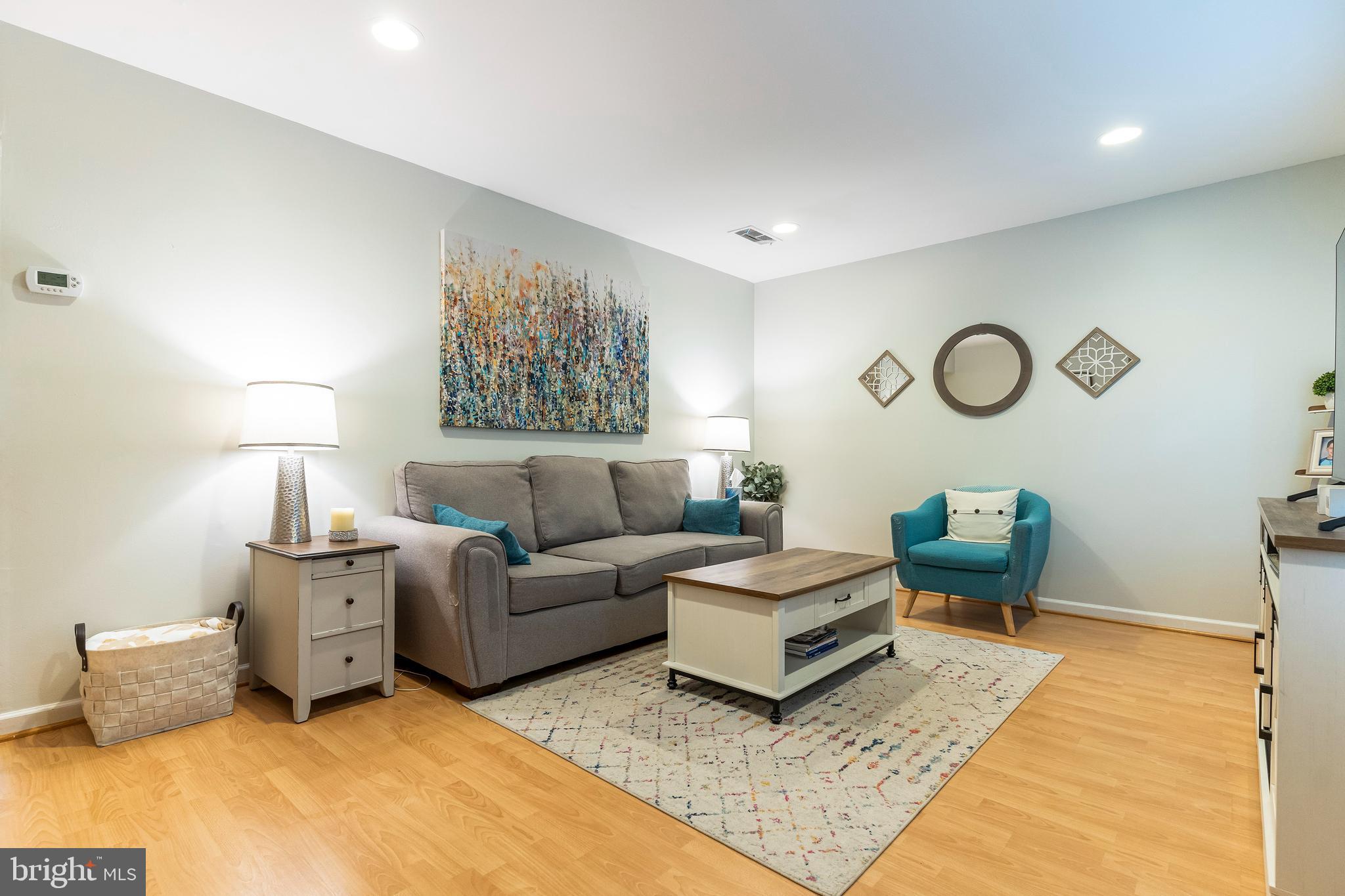 CROFTON TOWNE - Residential