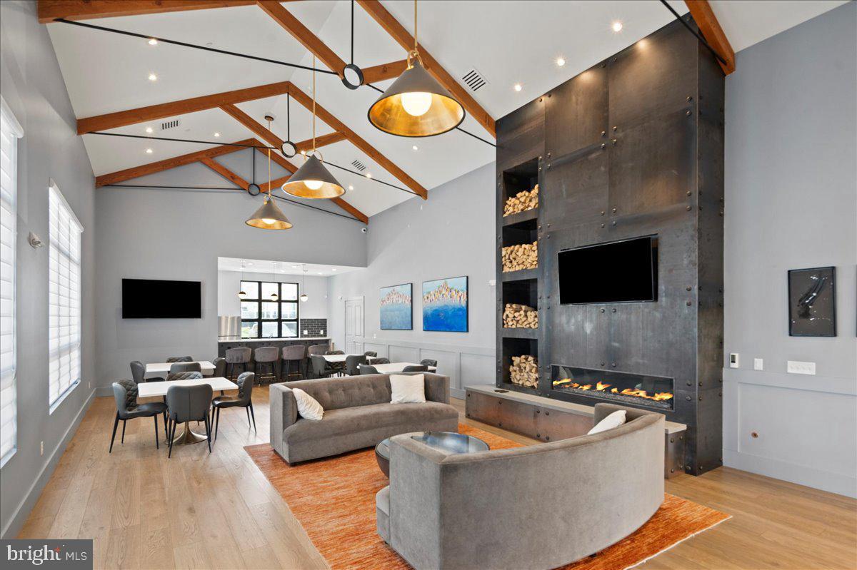 FRANKLIN STATION - Residential