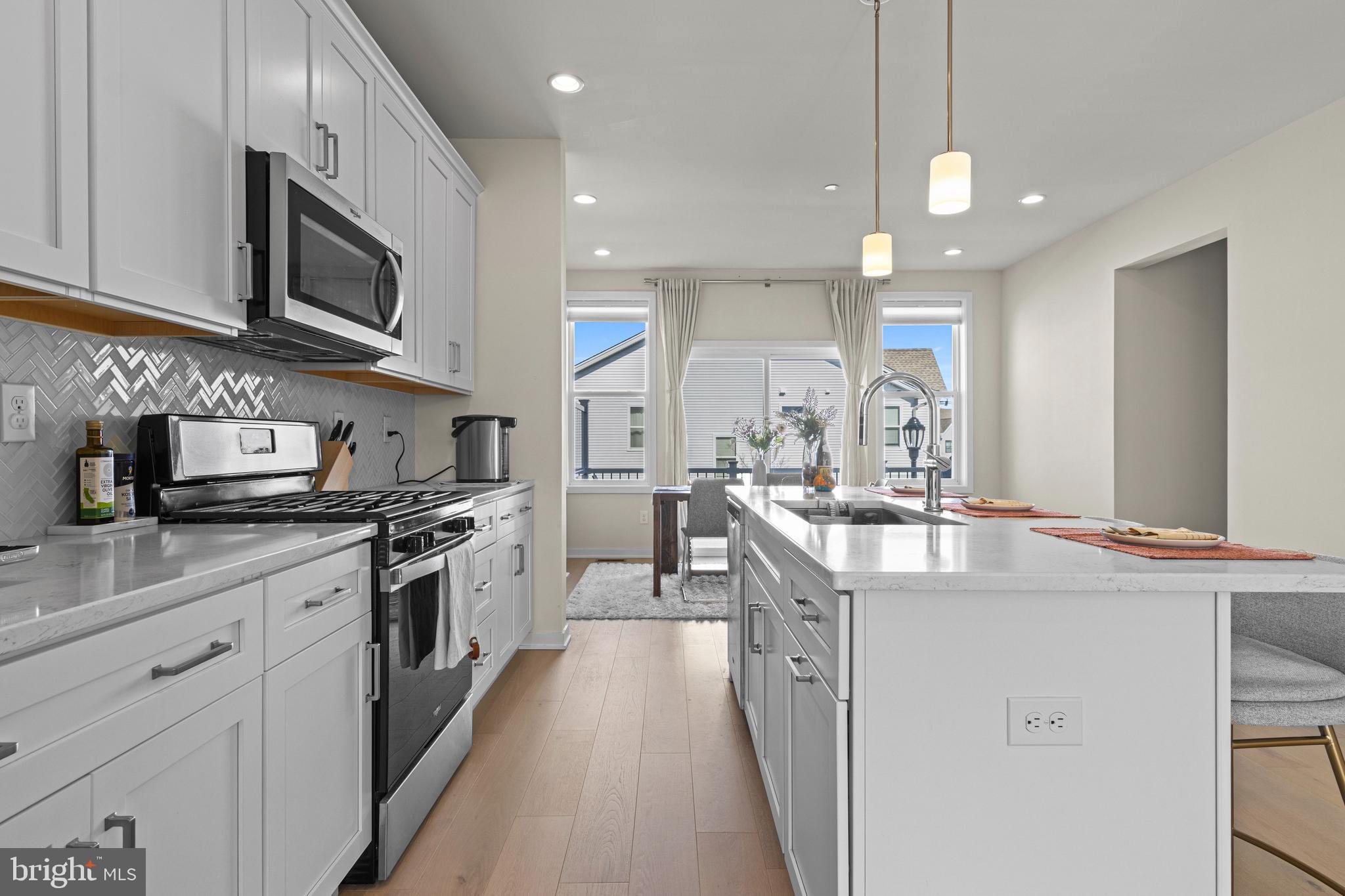 FRANKLIN STATION - Residential