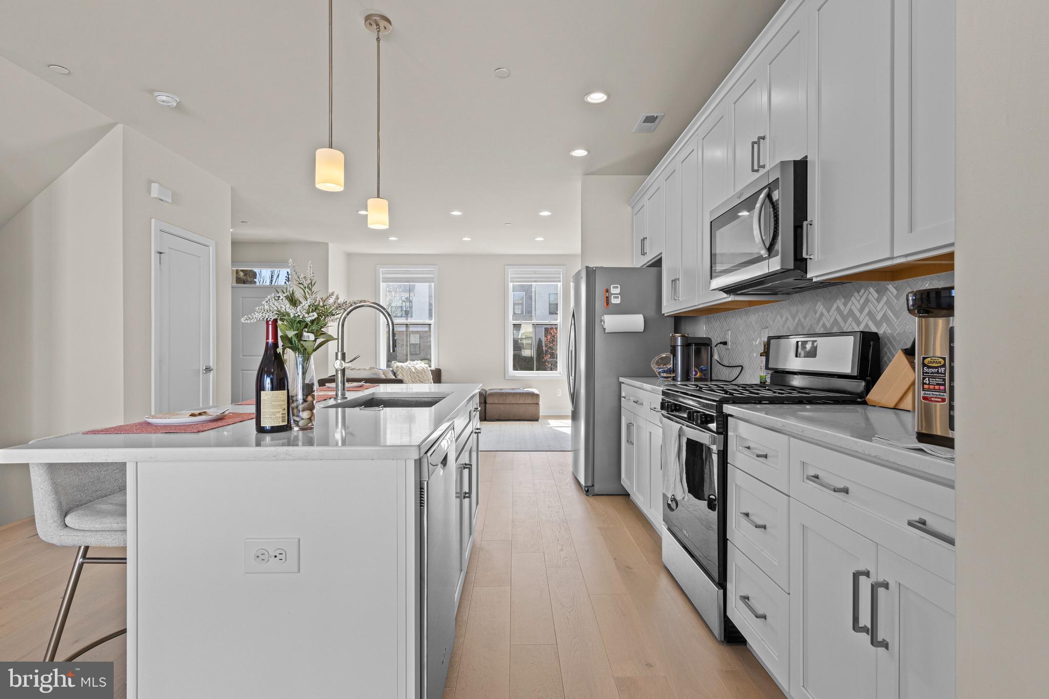 FRANKLIN STATION - Residential