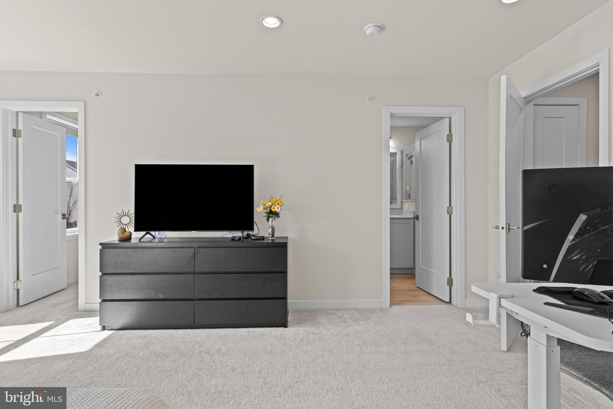 FRANKLIN STATION - Residential