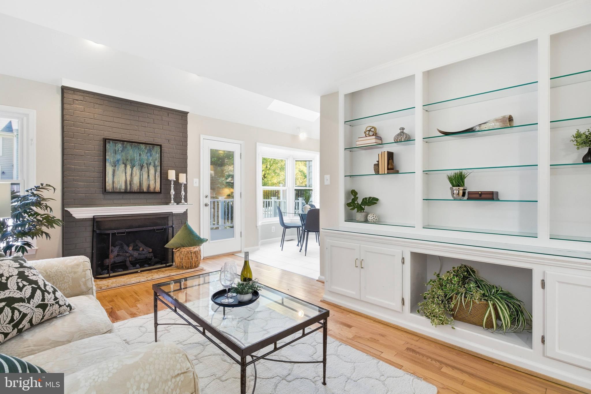 SULLY STATION - Residential