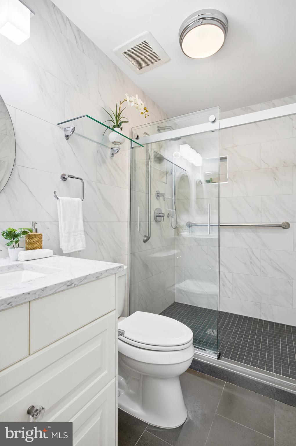 SULLY STATION - Residential