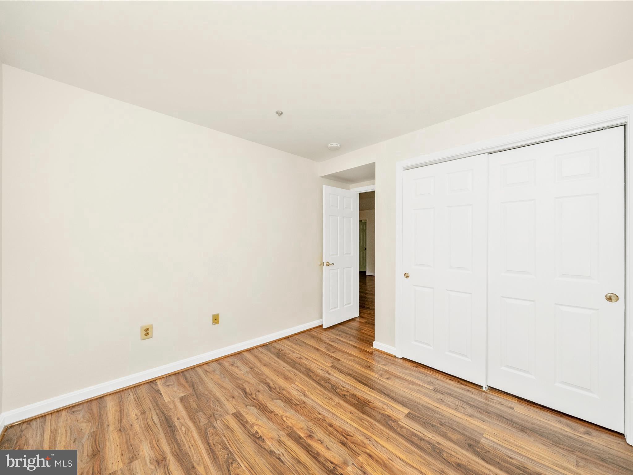 KENTLANDS RIDGE - Residential