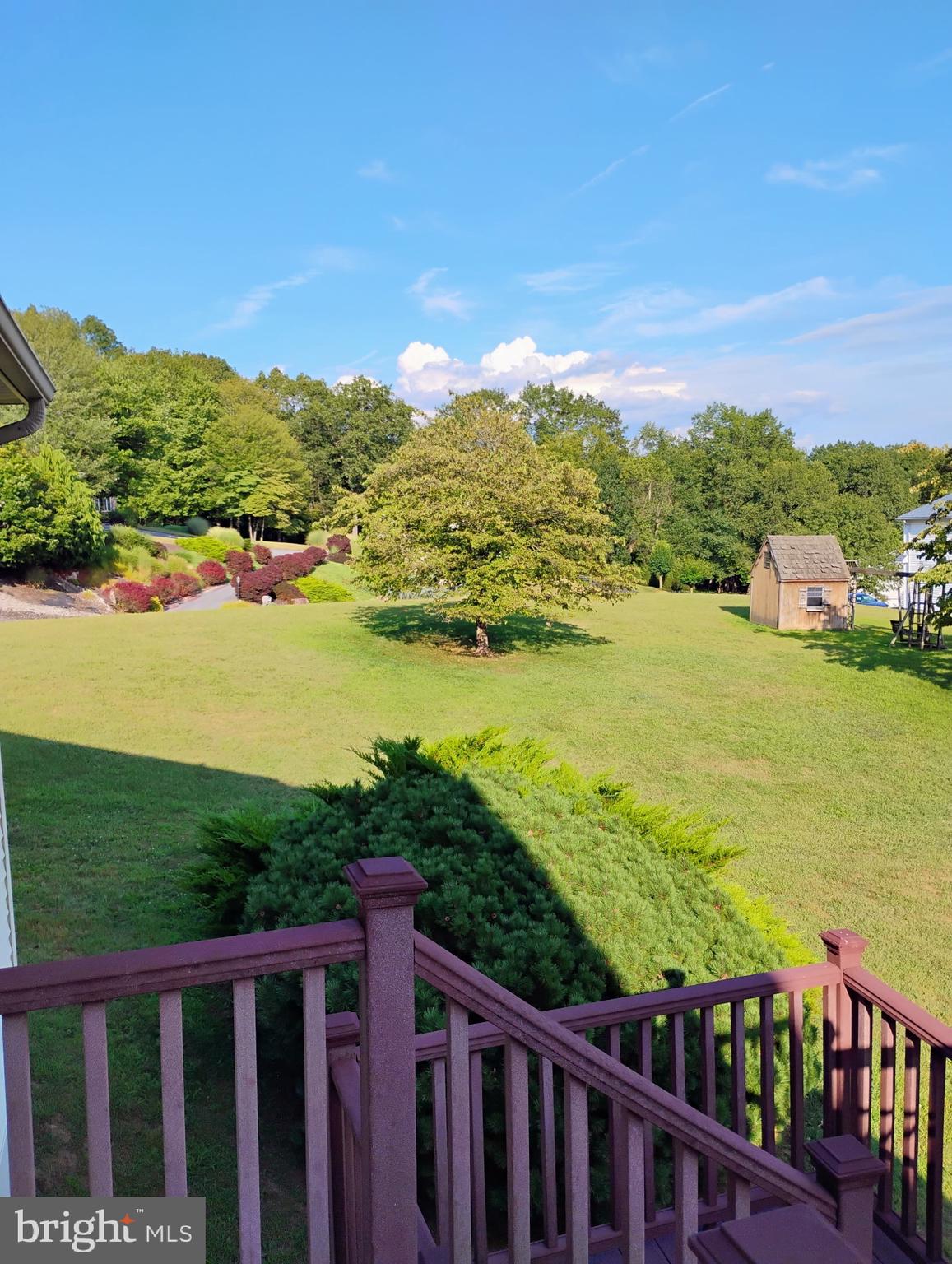 SUNNYSIDE - Residential