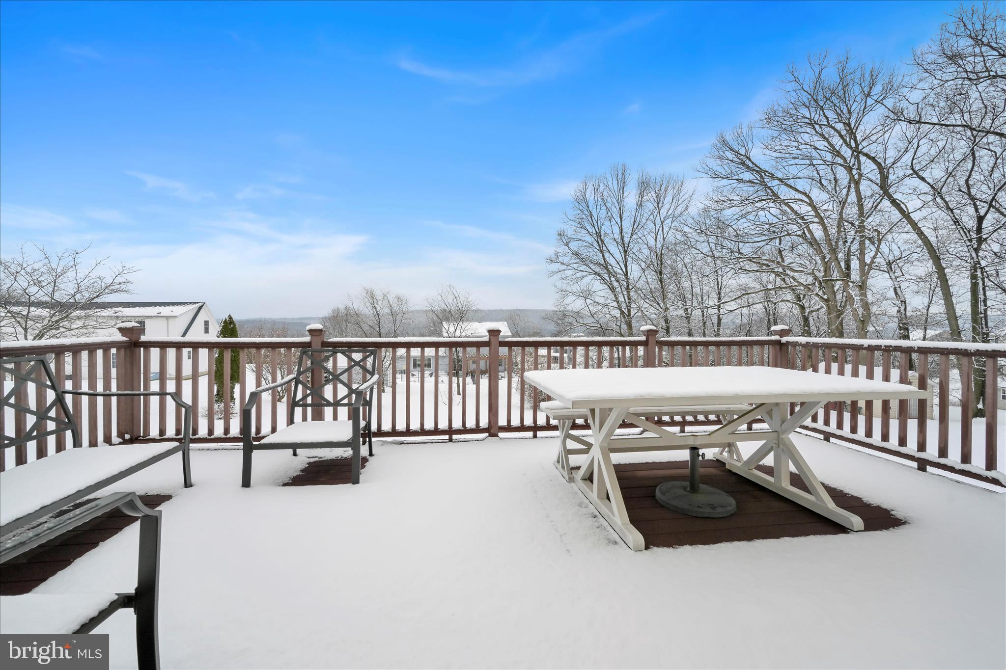 SUNNYSIDE - Residential